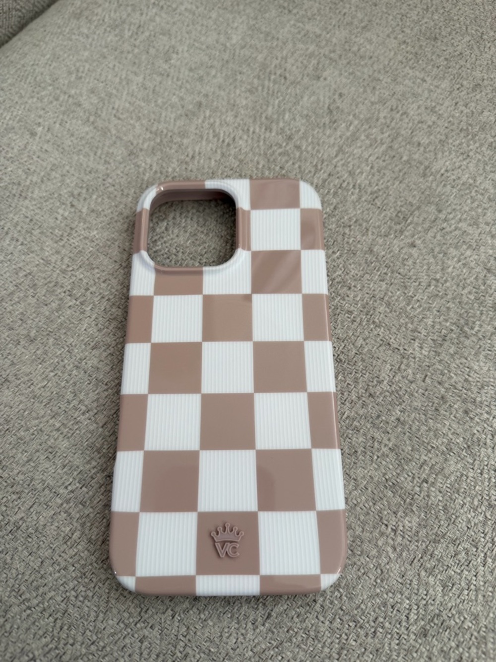 Velvet Caviar iPhone 16 pro max nude checkered case, great condition! MagSafe